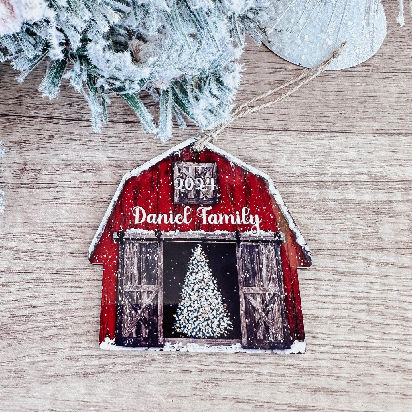 Personalized Red Barn Christmas Ornament, Custom Family Name Farmhouse Ornament ON1332