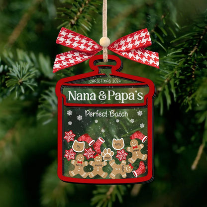 Personalized Gingerbread Cookie Family Shaker Christmas Ornament 2024, Custom Grandma Cookie Family With Pet Ornament ON0354