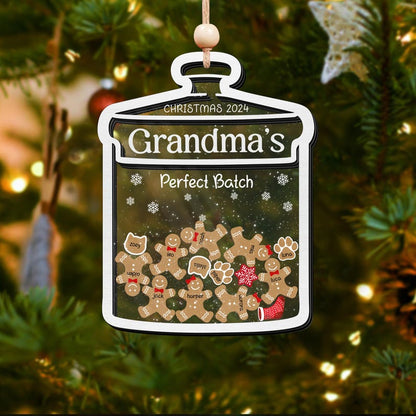 Personalized Gingerbread Cookie Family Shaker Christmas Ornament 2024, Custom Grandma Cookie Family With Pet Ornament ON0354